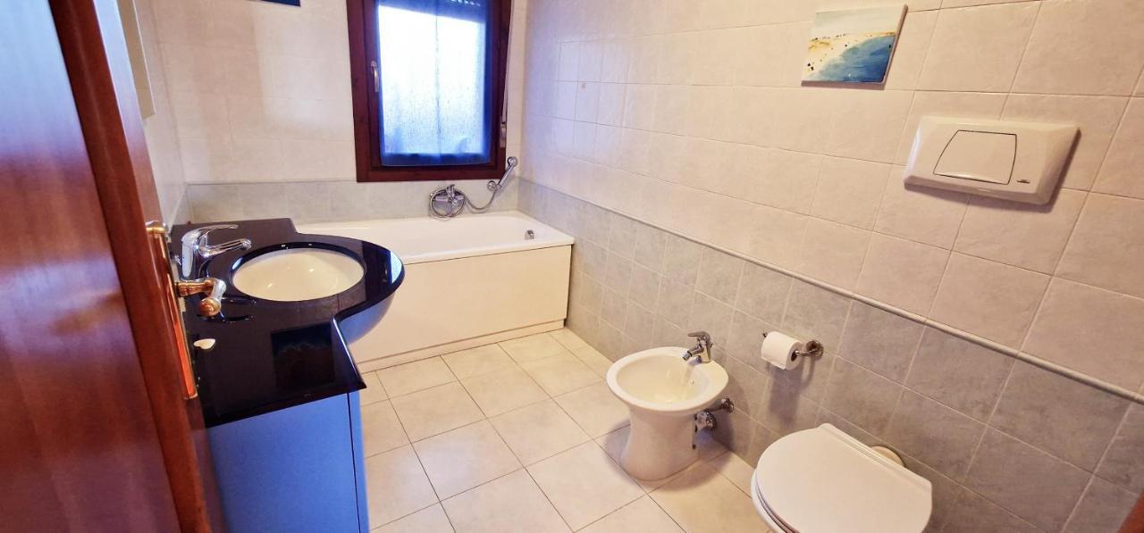 Ancora Apartment クアルトゥ・サンテーレナ エクステリア 写真